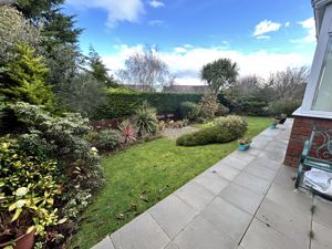 Photo 10- click for photo gallery